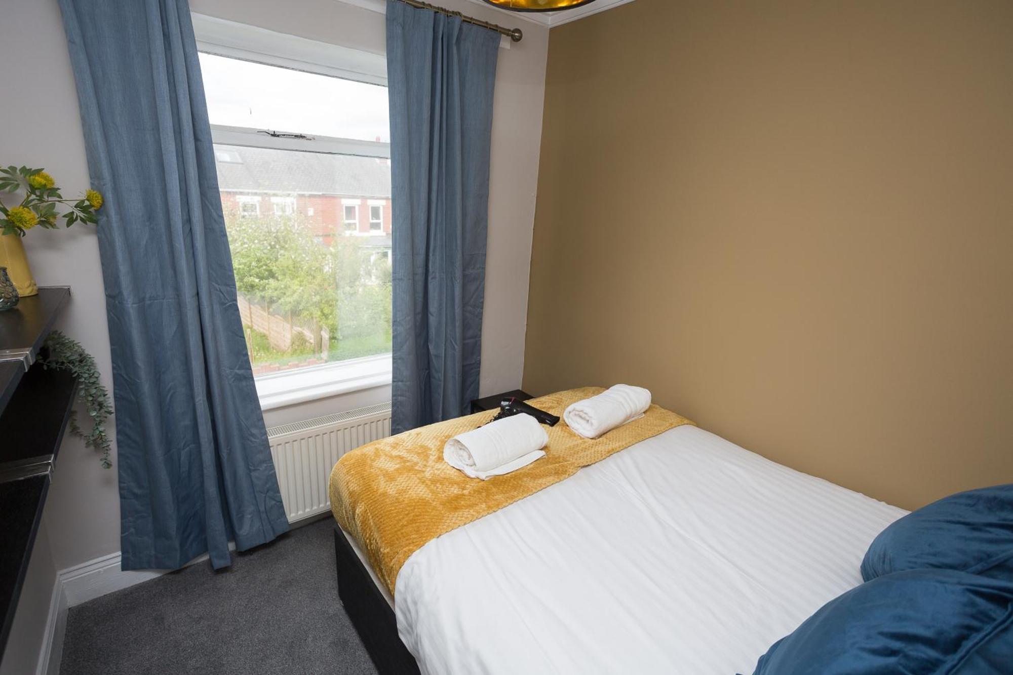 Вілла The Avenue-3 Bed Sleeps 6 Great For Contractors Ґейтсгед Екстер'єр фото