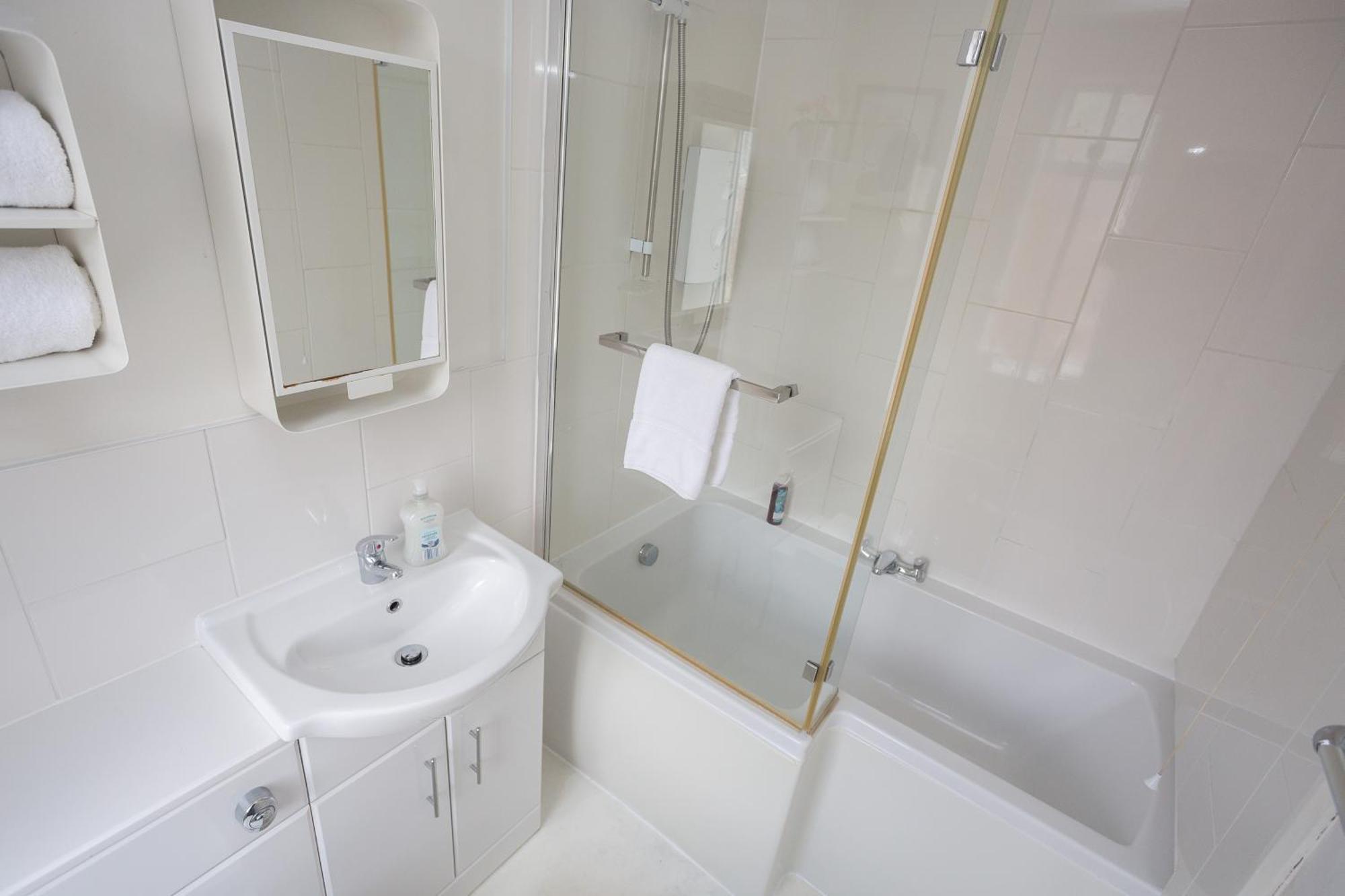 Вілла The Avenue-3 Bed Sleeps 6 Great For Contractors Ґейтсгед Екстер'єр фото