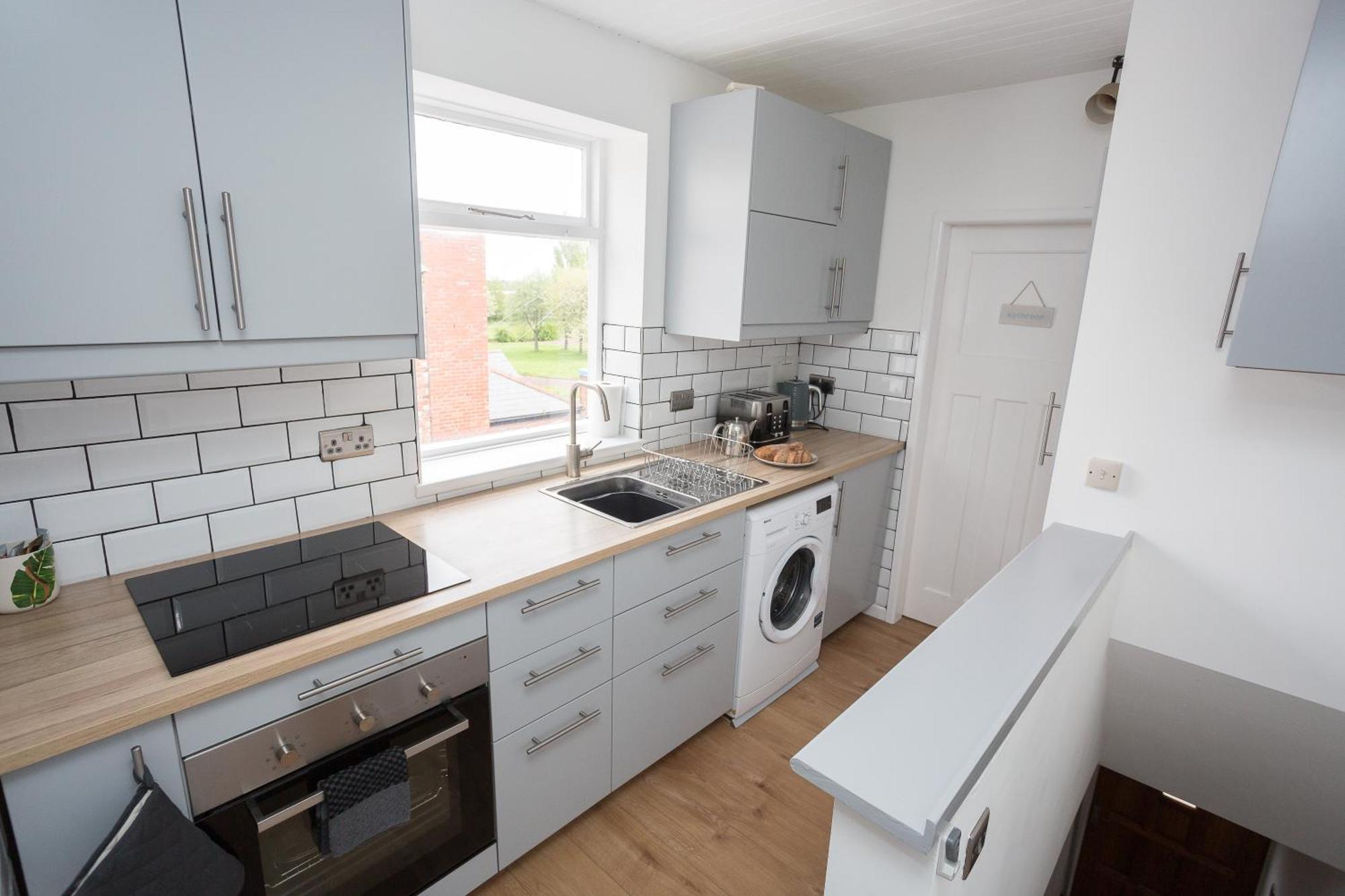Вілла The Avenue-3 Bed Sleeps 6 Great For Contractors Ґейтсгед Екстер'єр фото